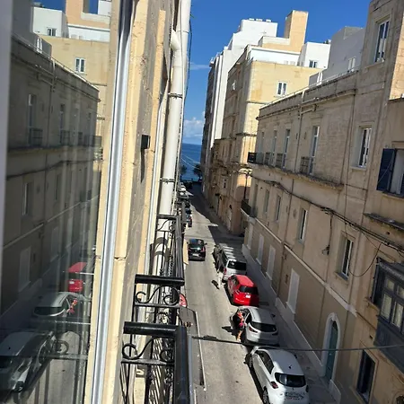 公寓 Modern Seaside Escape Sliema-steps From The *