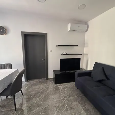 Apartamento Modern Seaside Escape Sliema-steps From The Sliema